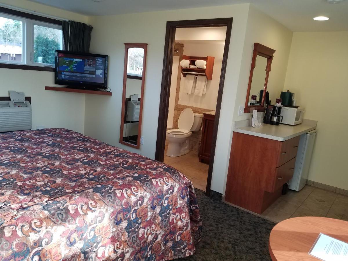 Black Hawk Motel & Suites Wisconsin Dells Bagian luar foto