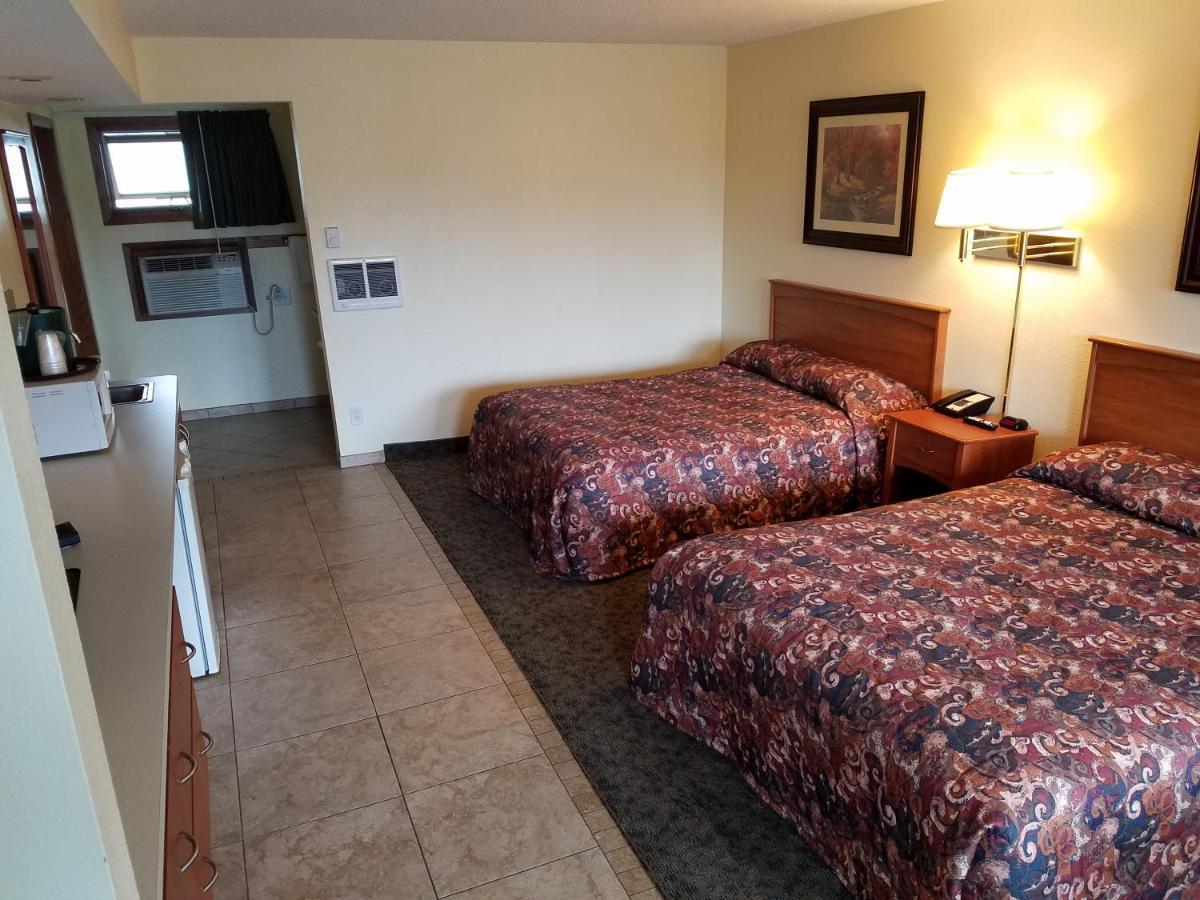 Black Hawk Motel & Suites Wisconsin Dells Bagian luar foto